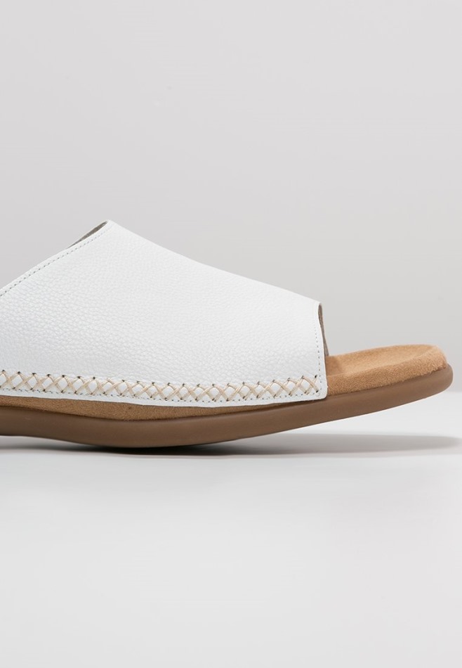 Gabour | Mules Blanches Exclusives